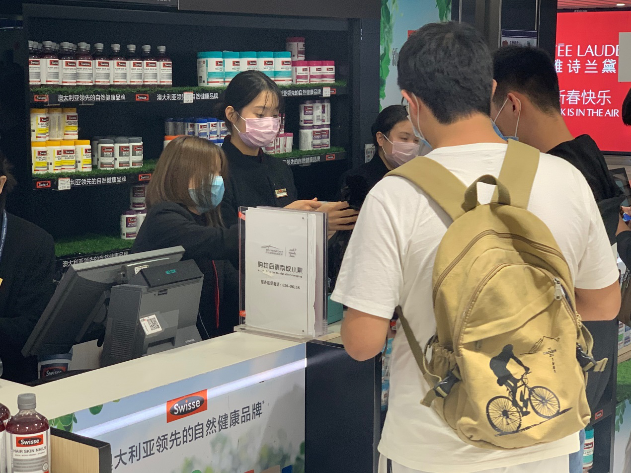 【中國免稅人在行動(dòng)?一線直擊篇】之三：抗“疫”前線，服務(wù)不打烊！